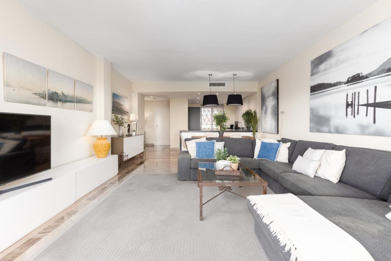Homeforguest Front Line Beach Apartment In Hacienda Playa Marbella Dış mekan fotoğraf