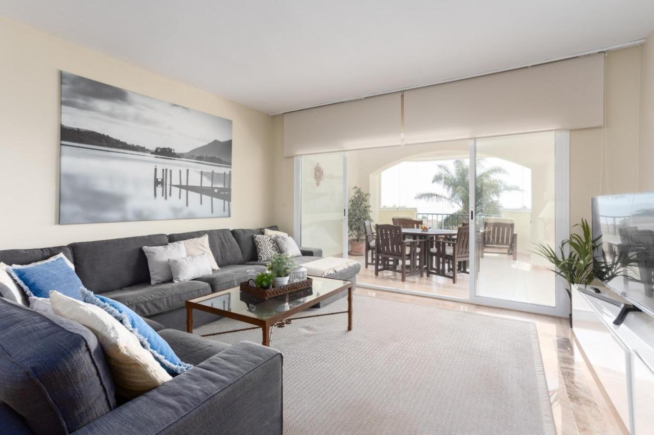 Homeforguest Front Line Beach Apartment In Hacienda Playa Marbella Dış mekan fotoğraf